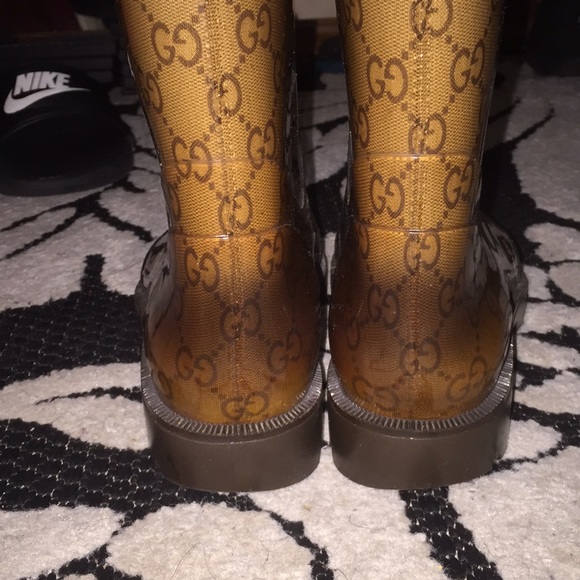 Women’s Gucci Rain boots - Picture 5 of 8